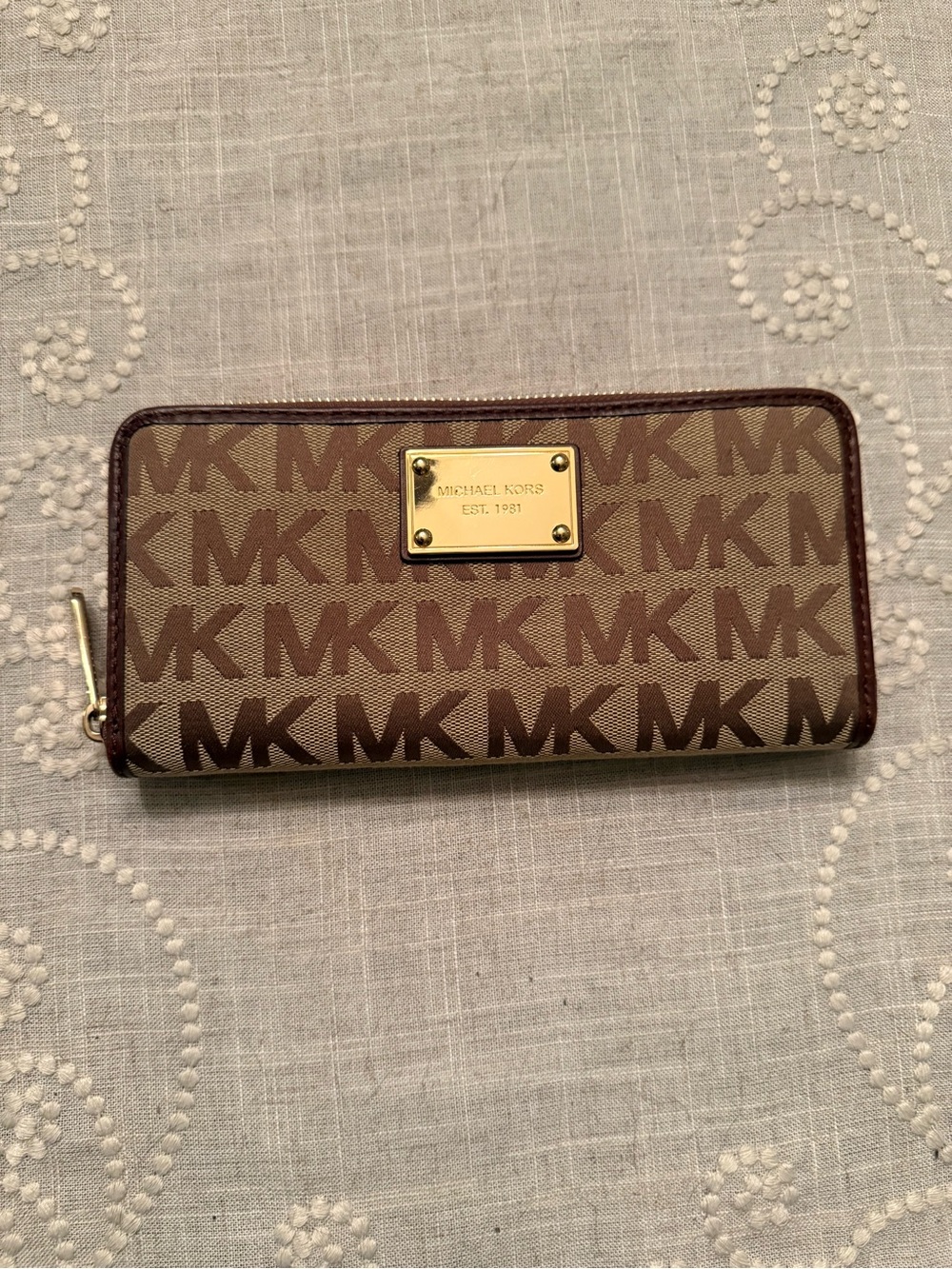 Michael Kors Brown Monogram Drawstring Tassel Handbag & Wallet MK Logo MSRP $450 - Picture 8 of 12